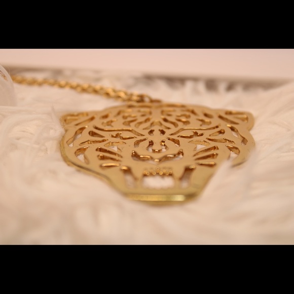 Gold Tiger Chain - Picture 2 of 6